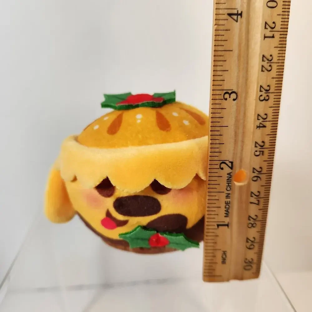Disney Munchlings Festive Fare DUG Beef and Gravy Pie Plush Holiday Christmas 3